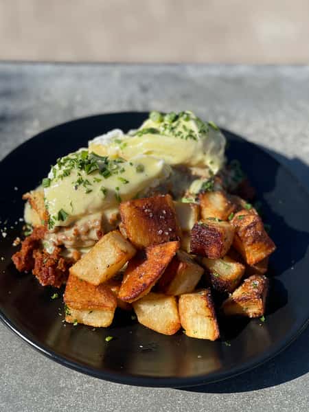 EGGS BENEDICT - Traditional