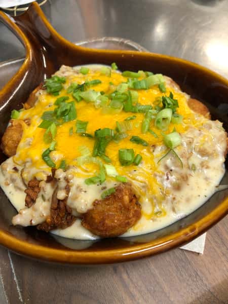 Tots & Gravy