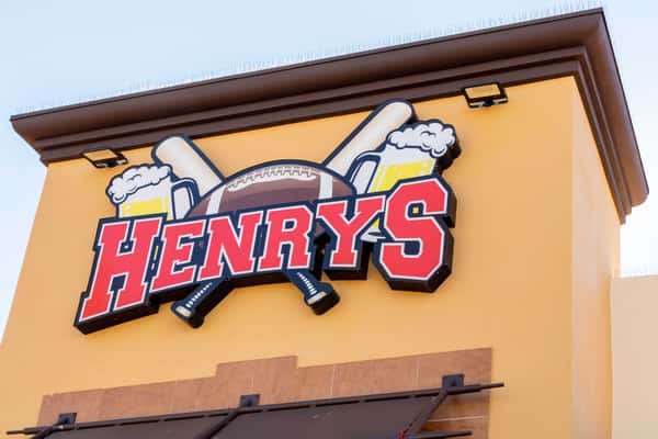 Henry's sign exterior