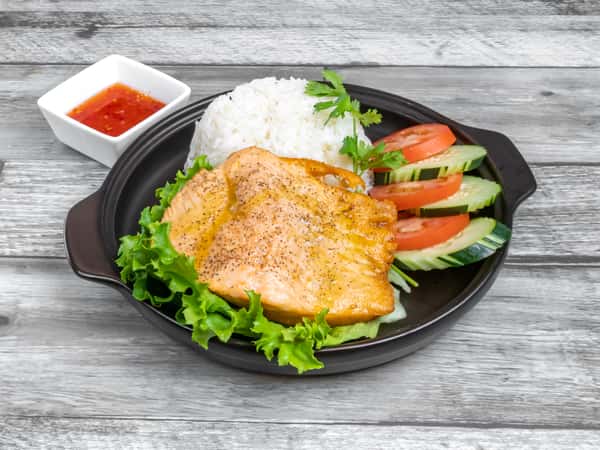 Fried Salmon / Salmon Chiên