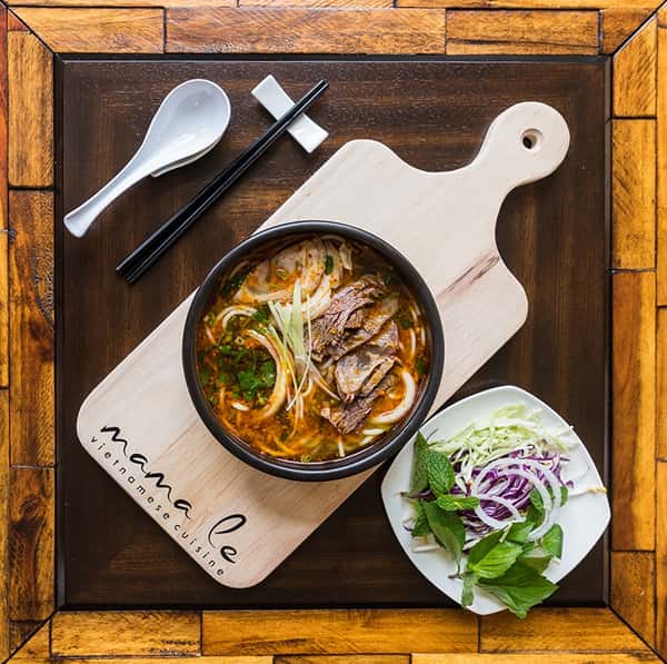 Spicy Beef Noodle Soup / Bún Bò Huế