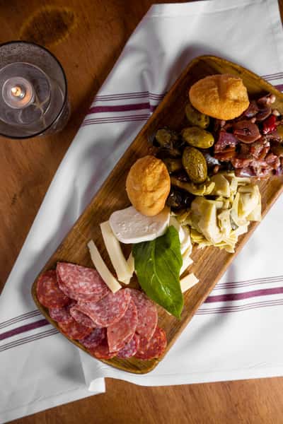 Cafe Fiore Italian Restaurant in Ventura, CA