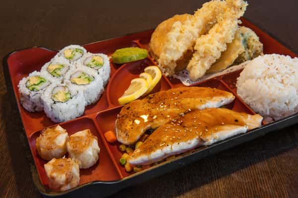 D01. Special Dinner Box