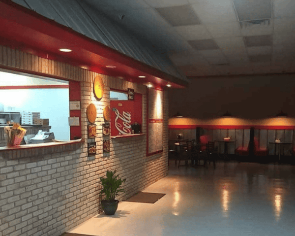 Pizza King Pizza Restaurant in Chatsworth, GA