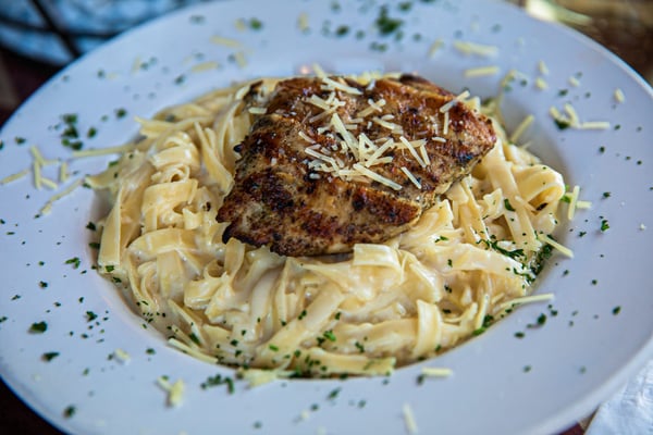 Fettuccine Alfredo