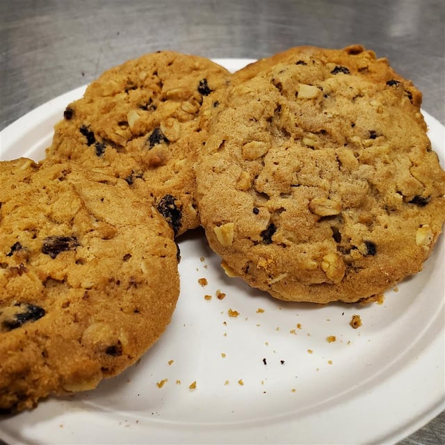 Oatmeal Raisin Cookie