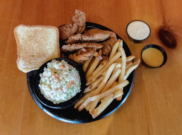*Chicken Tenders Plate Bigun's Barbeque® Barbecue Restaurant