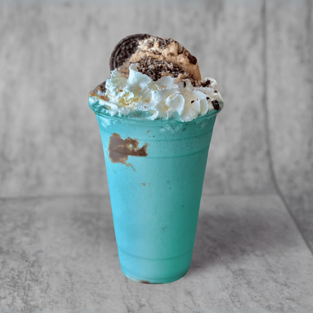 Cookie Monster Milkshake - Crazy Delights & La Michoacana -Ice