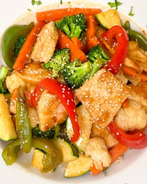 Chicken Vegetable & Sesame Stir Fry
