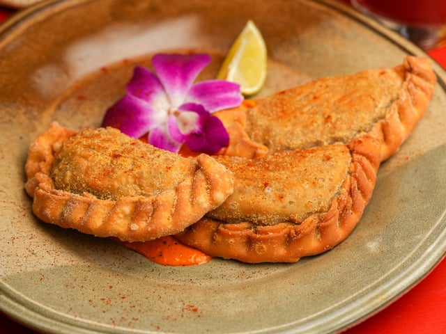 Empanada Trio Havana 33