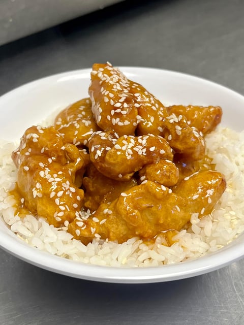 Orange Chicken - Mama's Noodle Bar - Asian Restaurant in Oshkosh, WI