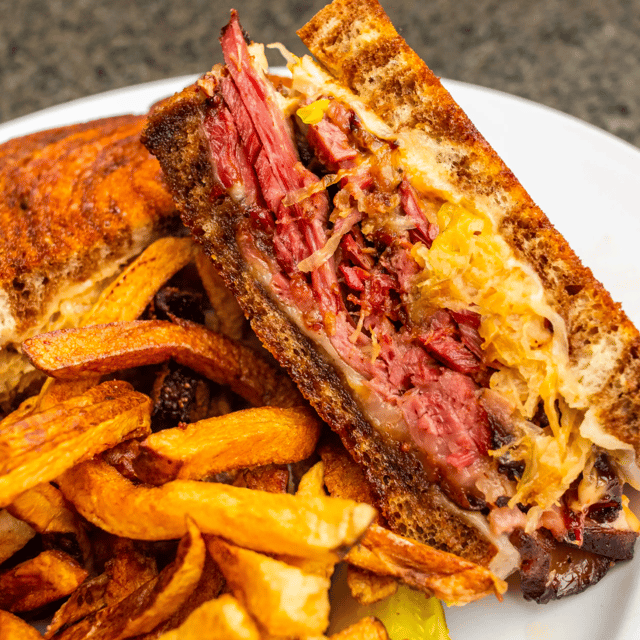 Cold Roast Beef Sand Food Buena Vista Cafe BV II GO Restaurant 