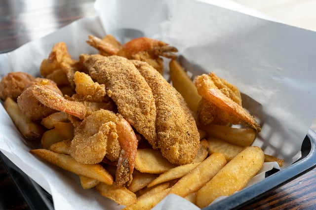 2 pc Catfish 3 Shrimp Plate