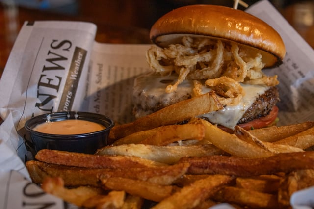 Tinney's Burger