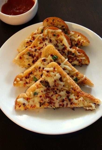 Chili Cheese Toast