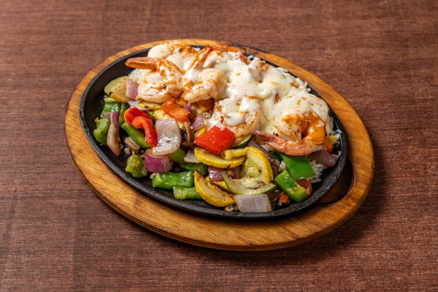 Chipotle Shrimp Skillet