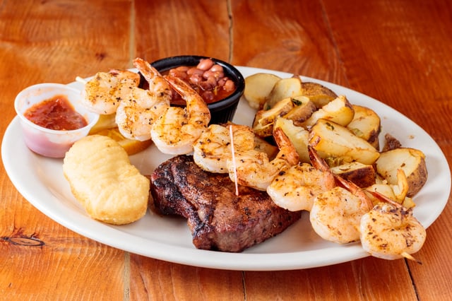 Indian Creek Steakhouse - Steak House In Caldwell Id