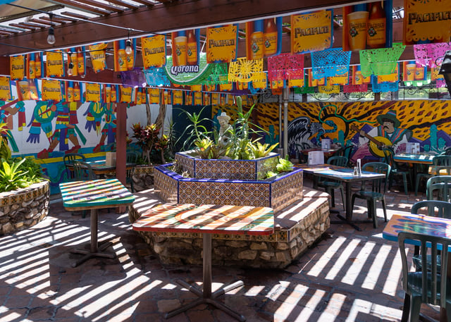 Mexican restaurants with deals patios