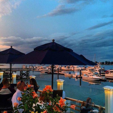 Raves Reviews Bay Pointe Waterfront Restaurant Seafood Restaurant In Quincy Ma