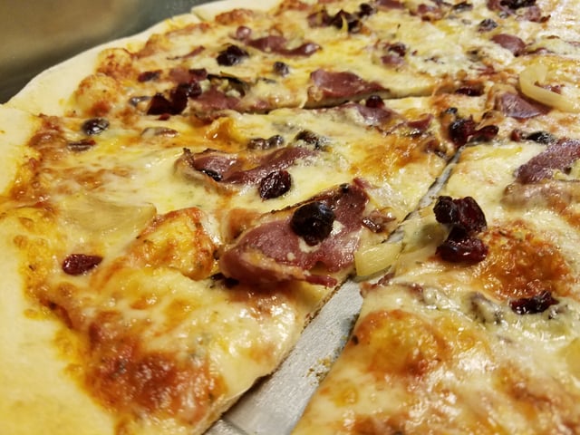 Raves Reviews Vespas Pizza Pasta Deli