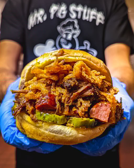 e235c98d-fc5c-45a7-b4d8-