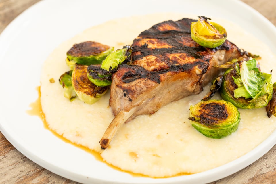 12oz Bone-in Beelers Pork Chop