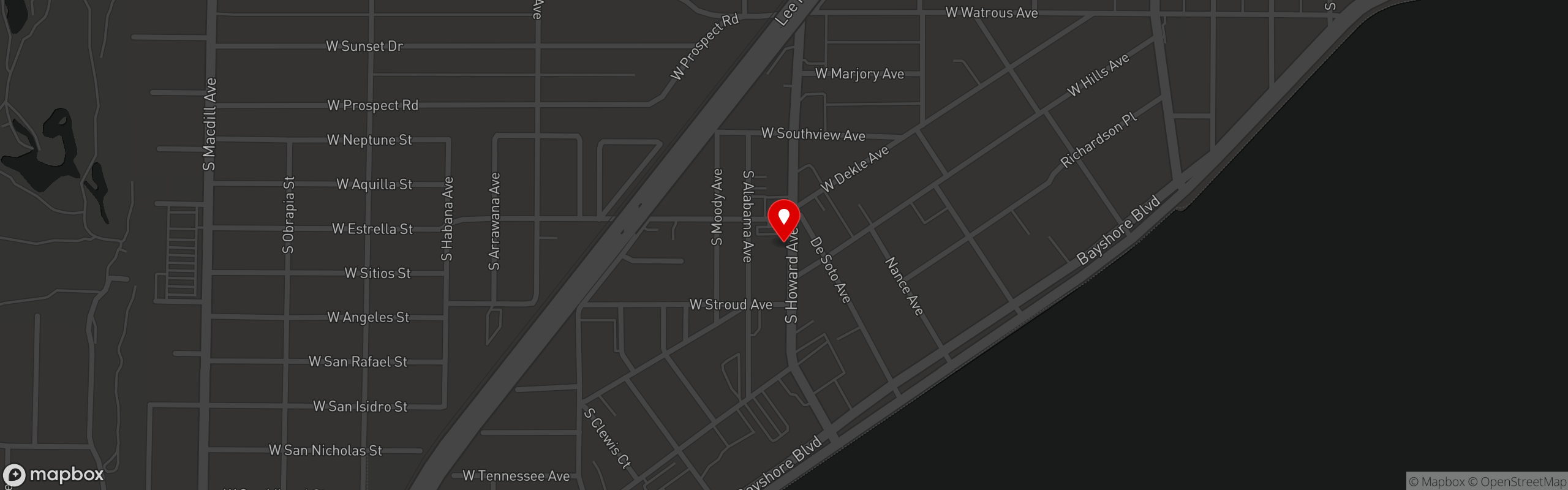 Street map pinning Bella's Italian Café in Tampa