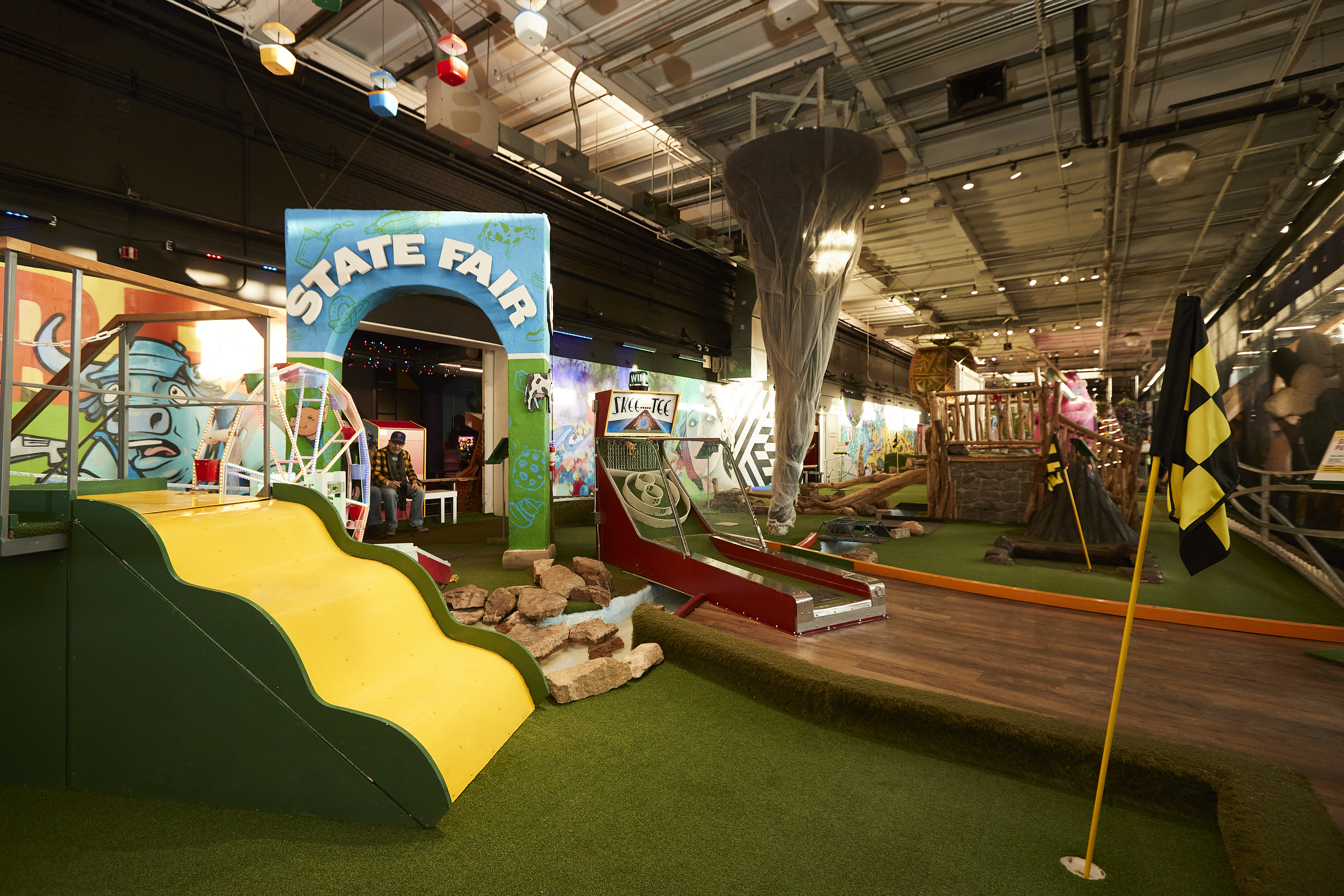 【SWAROVSKI】クリスタル　ゴルフクラブ ミニチュア SWAROVSKI】クリスタル ゴルフクラブ ミニチュア SWAROVSKI