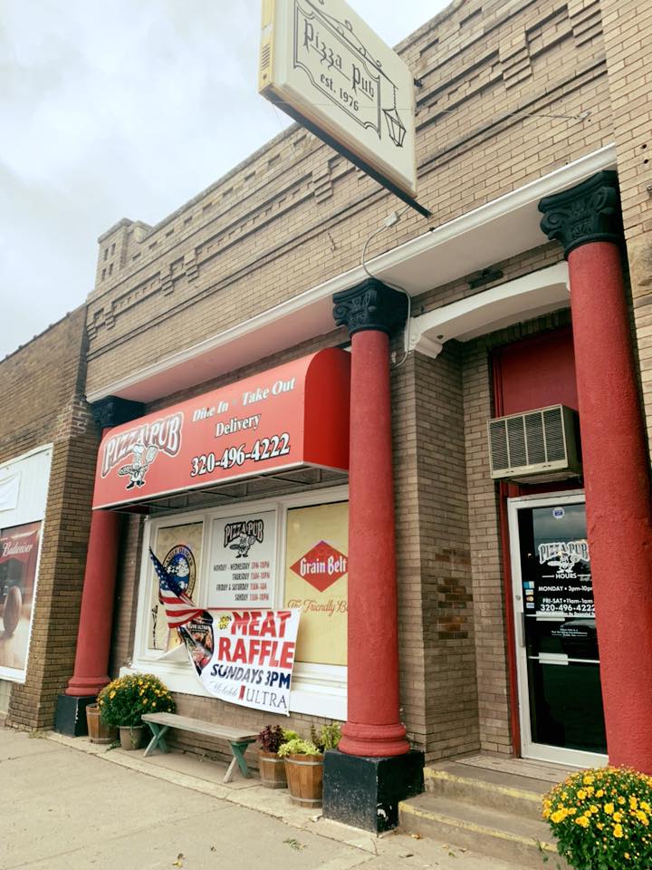 MID MIGHT PIZZA CLUB 　M size Pizza club location in St Louis