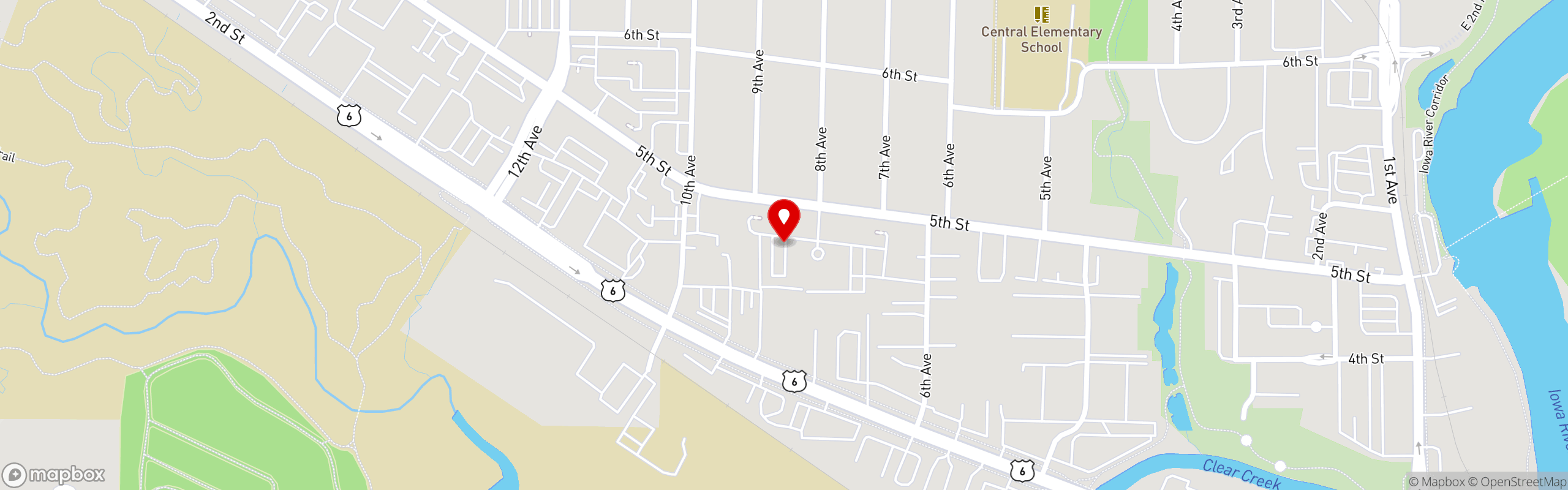 Street map pinning Pat and Fran's Irish Pub in Coralville, IA