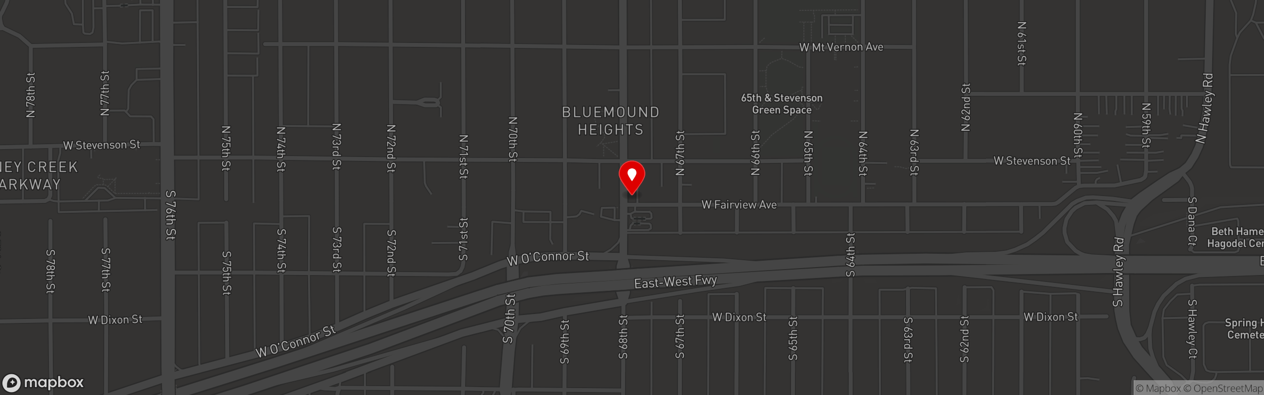 Street map pinning Maxie's in Milwaukee