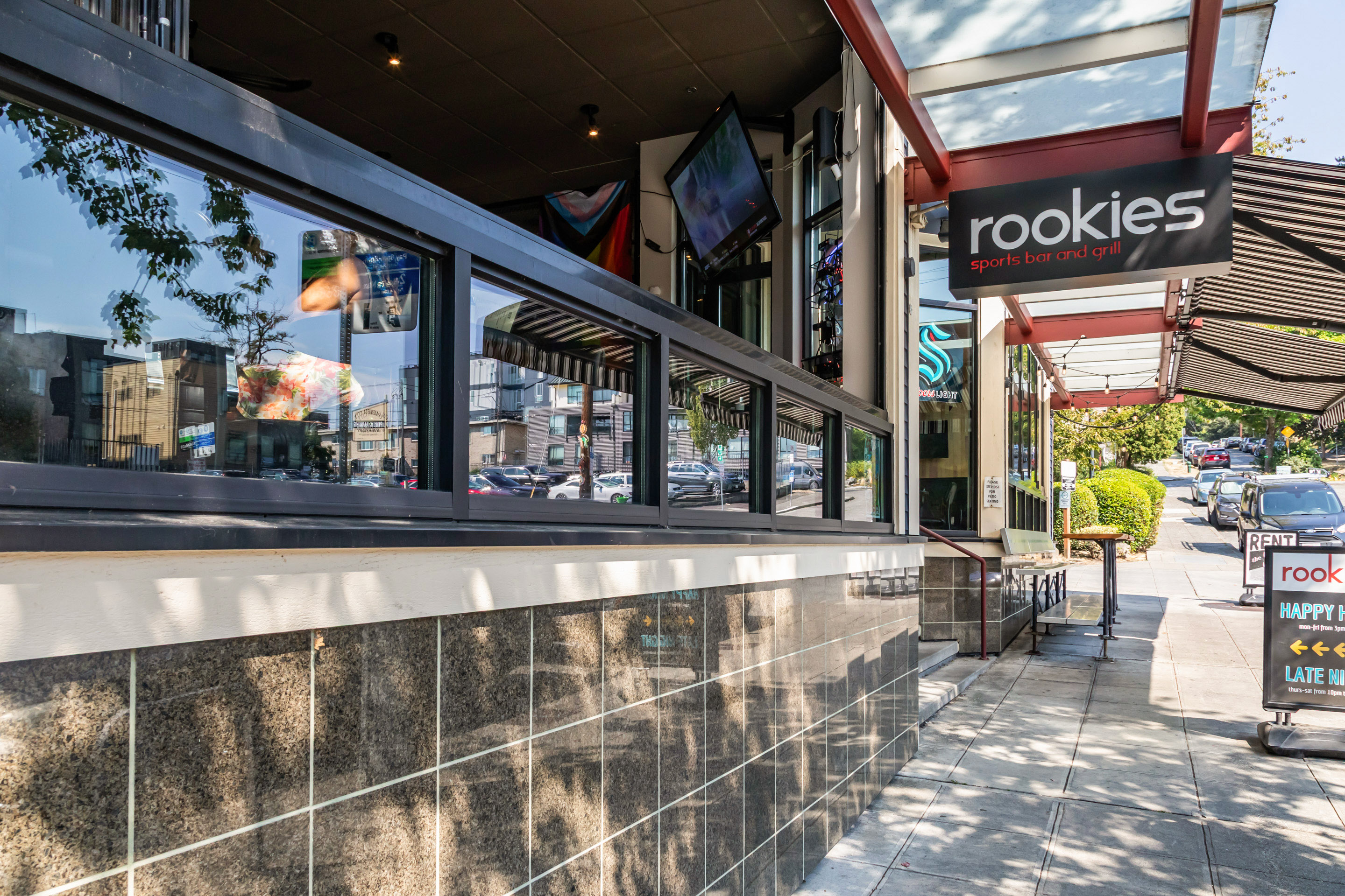 Rookies Sports Bar and Grill