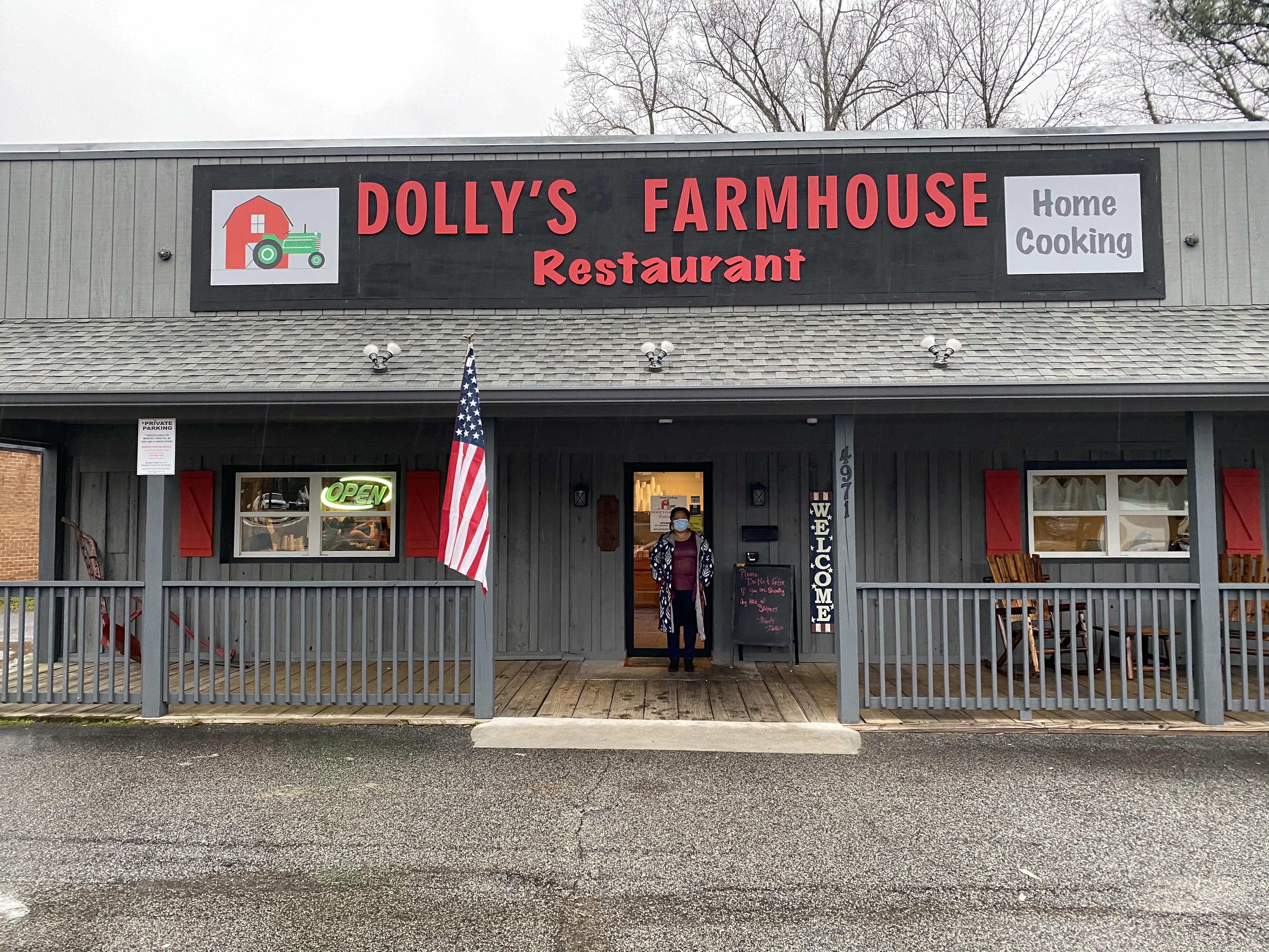 Dolly S Farmhouse Restaurant Home Cooking Restaurant In Austell Ga