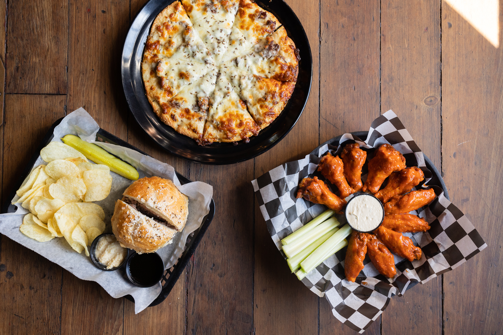 World Famous Buffalo Wings - Bar Bill Tavern