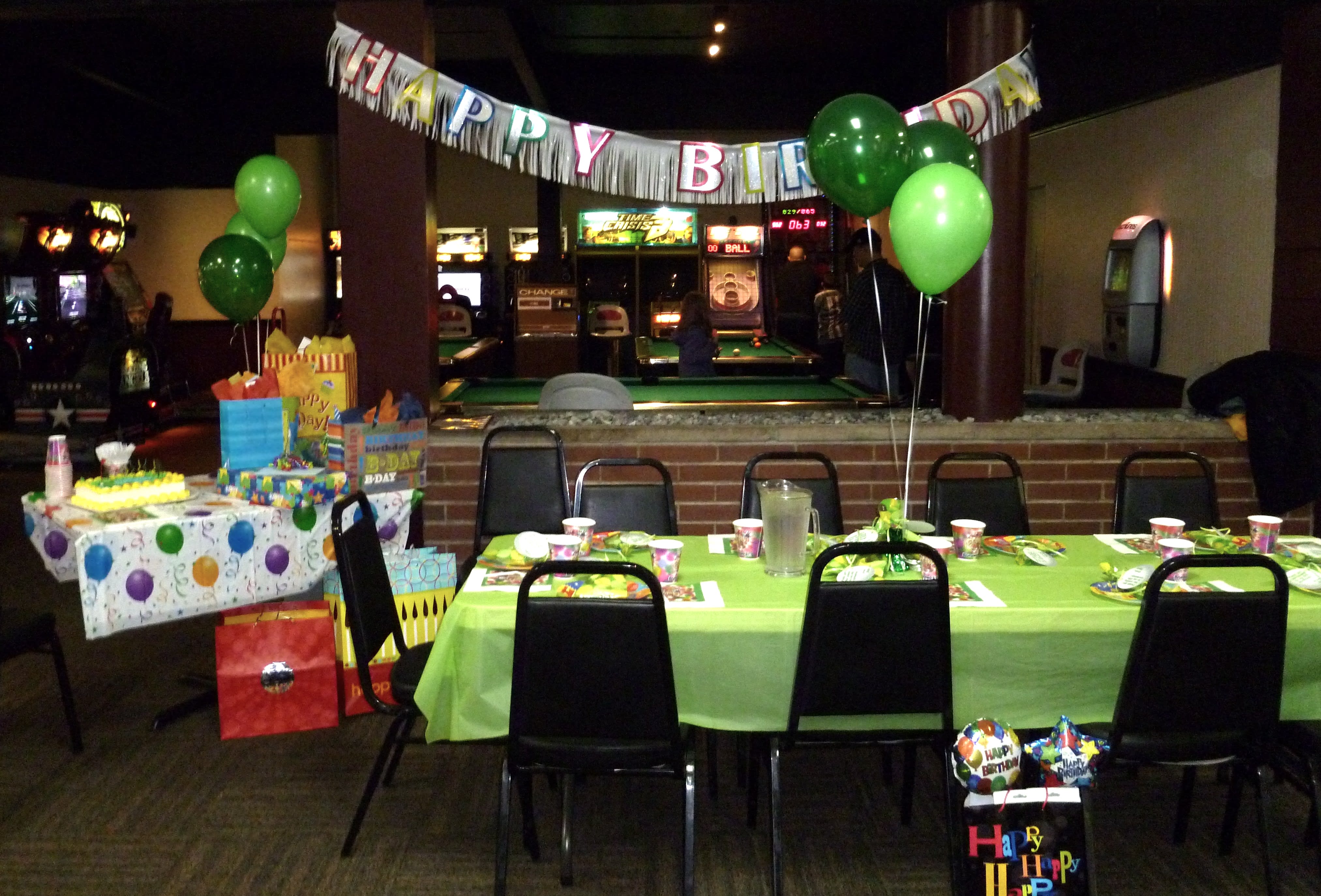 Birthdays - Tower Lanes Entertainment Center - Bowling, Mini Golf, Great Food, Bar & Arcade in Tacoma