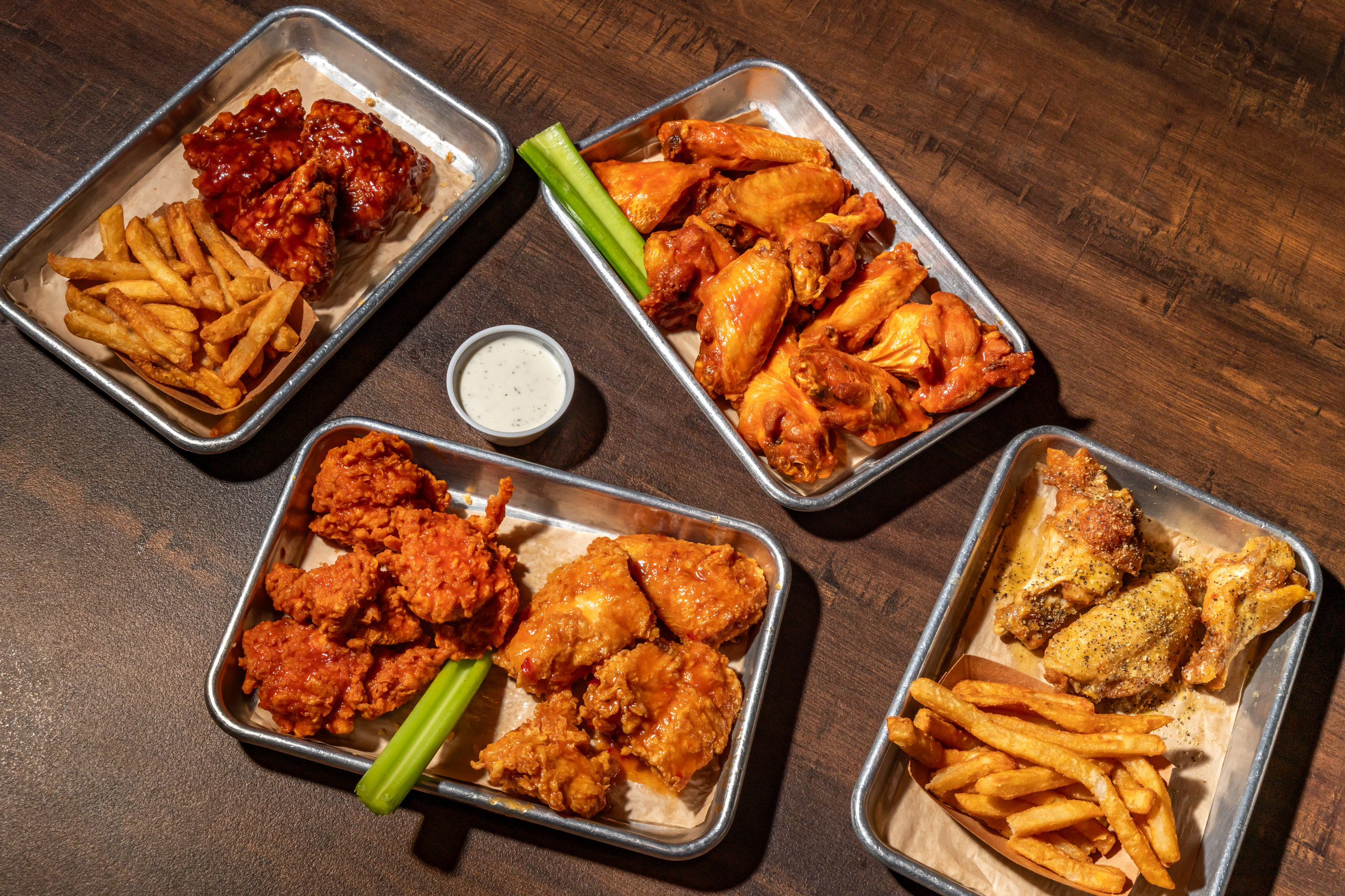 10 bone in wings - Wings Pizza and Things - Chicken Wings