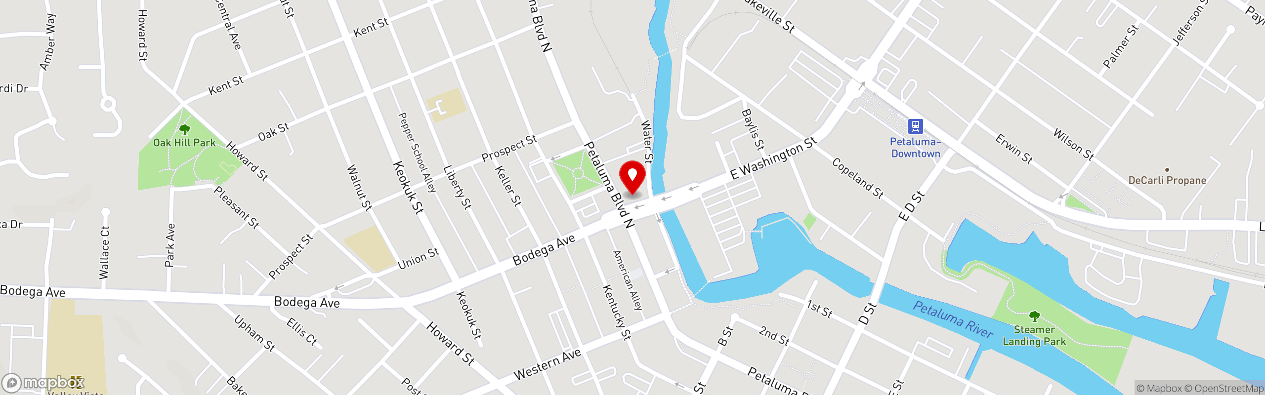 Street map pinning L'Oro di Napoli in Loro di Napoli - Petaluma
