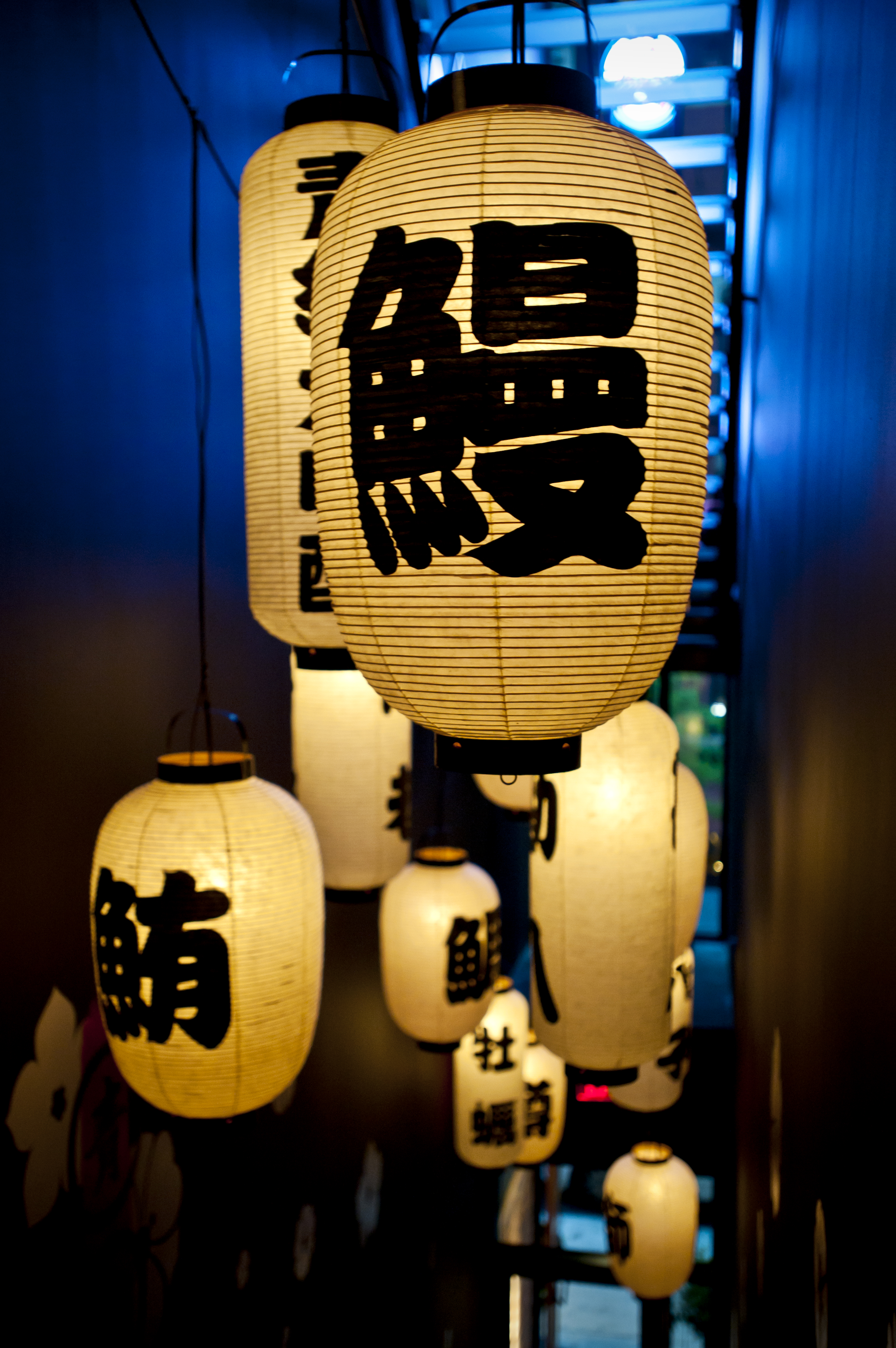 ojaga design SURKU CAFE ストラップ Contact - Blue Ribbon Sushi Izakaya - Japanese Restaurant in