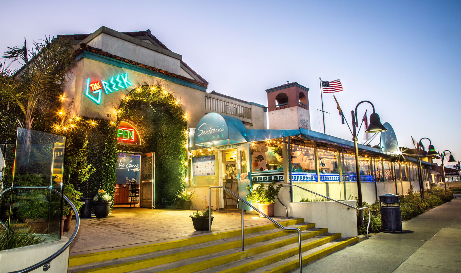 food in ventura harbor